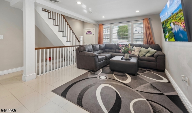 54 Henderson Street Paterson NJ 07501