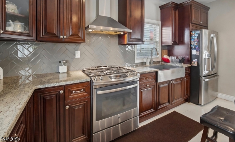 54 Henderson Street Paterson NJ 07501