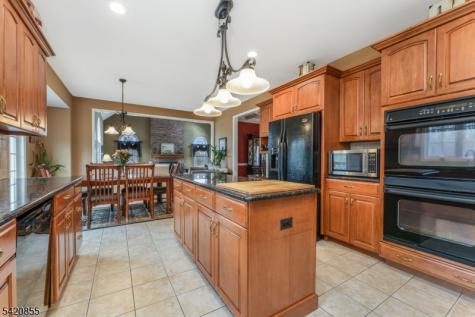 7 General Morgan Lane Lebanon NJ 08826