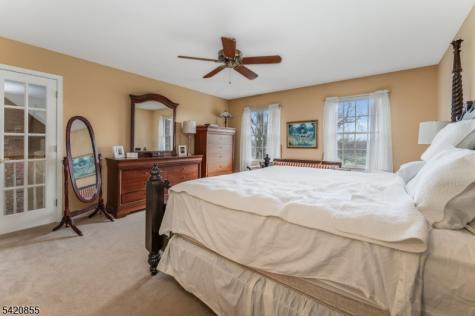 7 General Morgan Lane Lebanon NJ 08826
