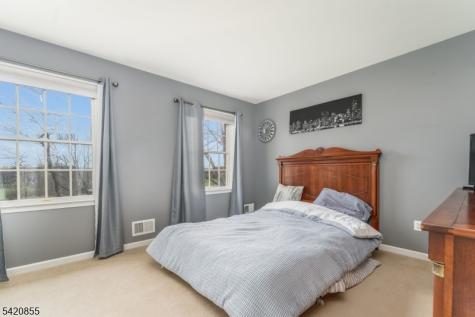 7 General Morgan Lane Lebanon NJ 08826