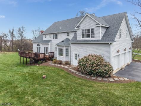 7 General Morgan Lane Lebanon NJ 08826