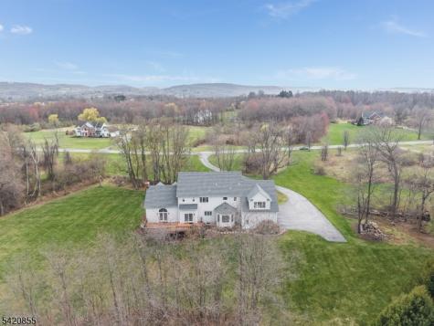 7 General Morgan Lane Lebanon NJ 08826