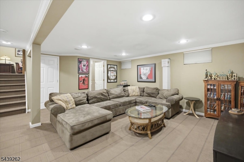 507 Terhune Terrace Wyckoff NJ 07481