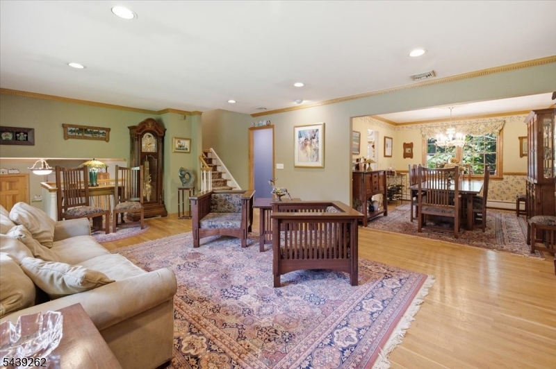 507 Terhune Terrace Wyckoff NJ 07481