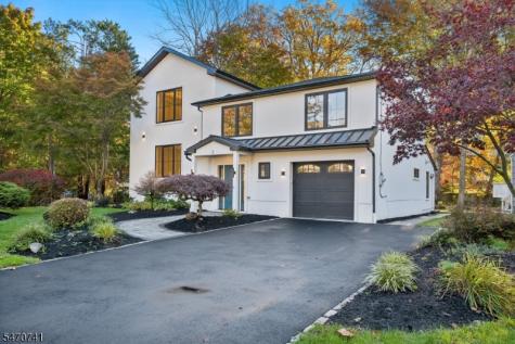 2 Glen Avenue Summit NJ 07901