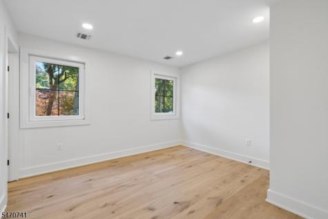 2 Glen Avenue Summit NJ 07901