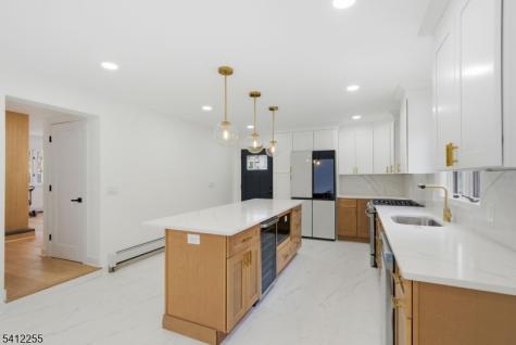 68 Port Reading Avenue Woodbridge NJ 07095