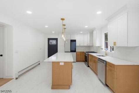 68 Port Reading Avenue Woodbridge NJ 07095