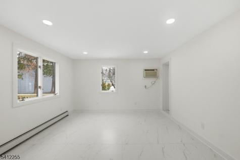 68 Port Reading Avenue Woodbridge NJ 07095