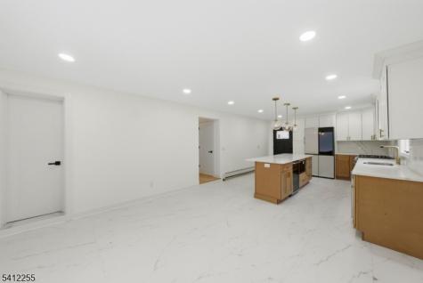 68 Port Reading Avenue Woodbridge NJ 07095