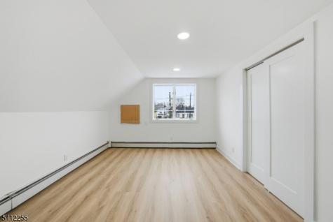 68 Port Reading Avenue Woodbridge NJ 07095