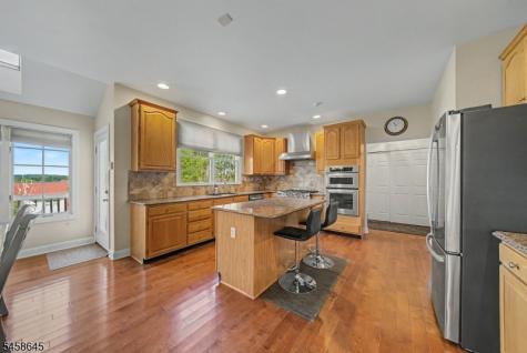 52 Nicole Drive Denville NJ 07834