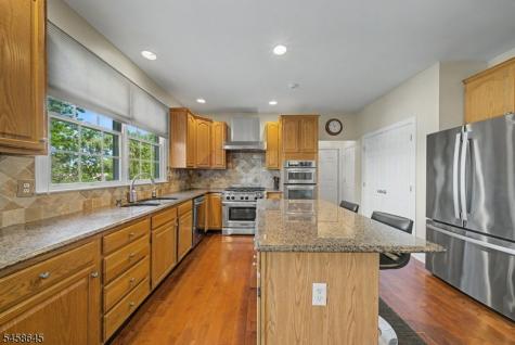 52 Nicole Drive Denville NJ 07834