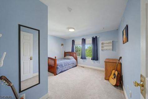 52 Nicole Drive Denville NJ 07834