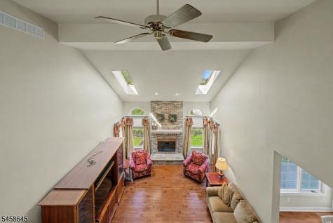52 Nicole Drive Denville NJ 07834