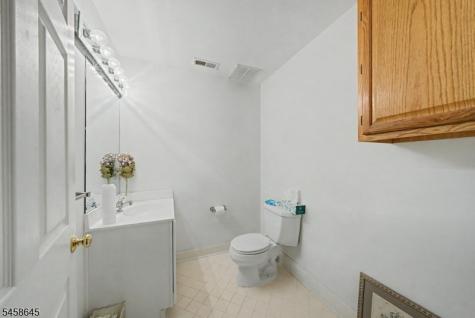 52 Nicole Drive Denville NJ 07834