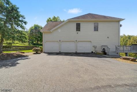 52 Nicole Drive Denville NJ 07834