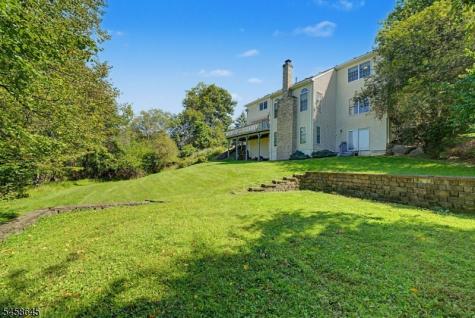 52 Nicole Drive Denville NJ 07834