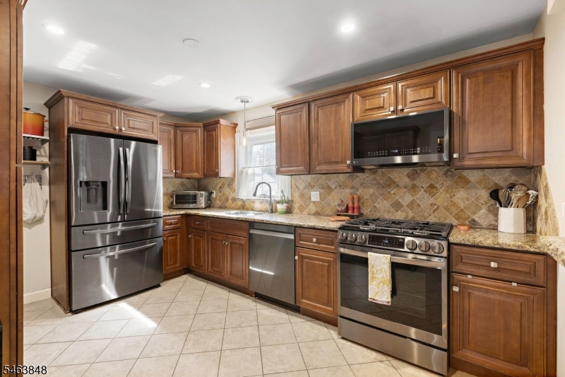 241 Hawthorne Street Scotch Plains NJ 07076