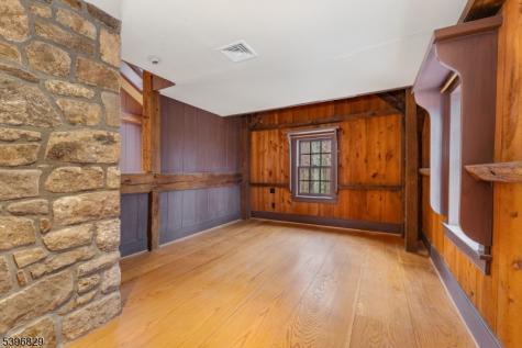 140 Driftway East Union NJ 08827