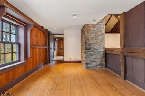140 Driftway East Union NJ 08827