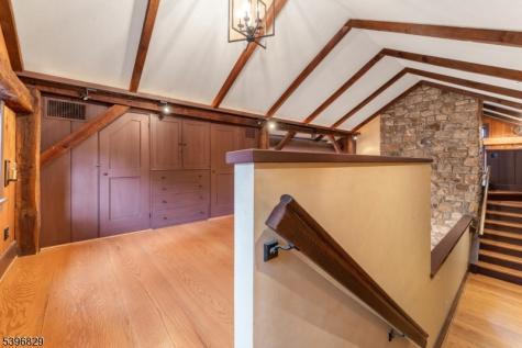 140 Driftway East Union NJ 08827