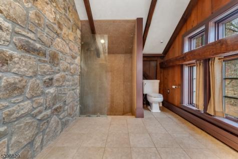 140 Driftway East Union NJ 08827