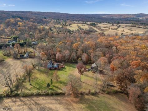 140 Driftway East Union NJ 08827