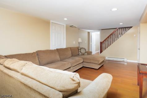 441 Blanchard Terrace Hackensack NJ 07601