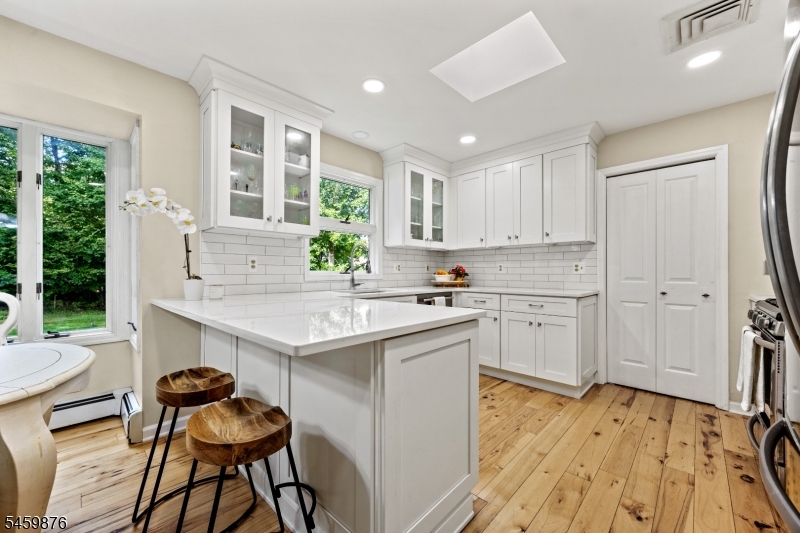 6 White Oak Lane Montville NJ 07045