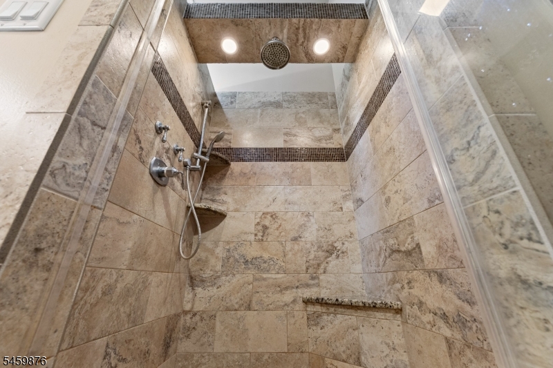 6 White Oak Lane Montville NJ 07045