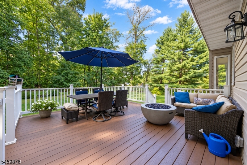 6 White Oak Lane Montville NJ 07045