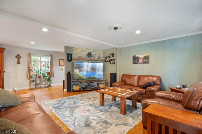 1670 King Street Scotch Plains NJ 07076