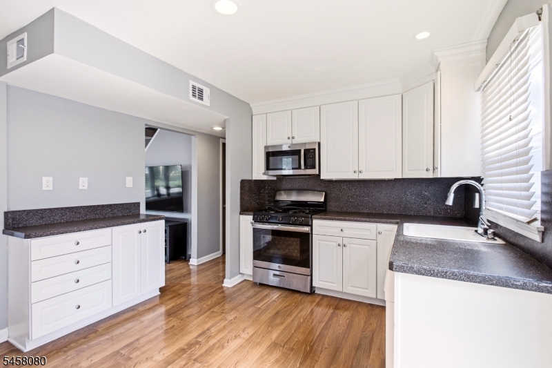 63 Tunison Road New Brunswick NJ 08901