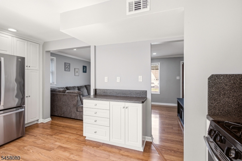 63 Tunison Road New Brunswick NJ 08901