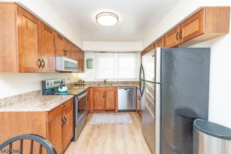 57 Oriole Drive Allamuchy NJ 07840