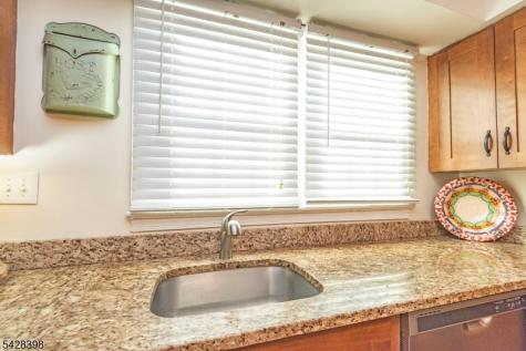 57 Oriole Drive Allamuchy NJ 07840
