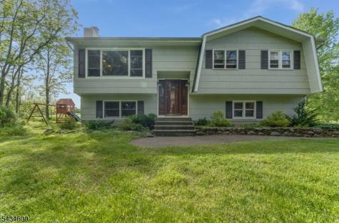 78 Auble Road Knowlton NJ 07825