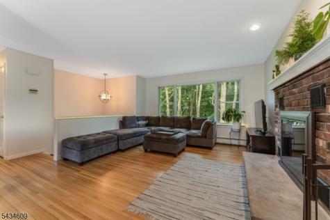 78 Auble Road Knowlton NJ 07825