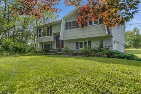 78 Auble Road Knowlton NJ 07825