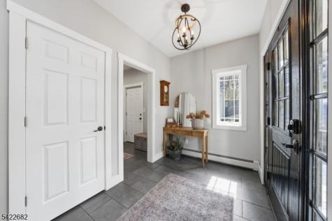 23 Edgemere Avenue Mount Arlington NJ 07856