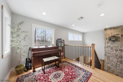 23 Edgemere Avenue Mount Arlington NJ 07856