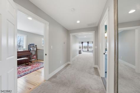 23 Edgemere Avenue Mount Arlington NJ 07856