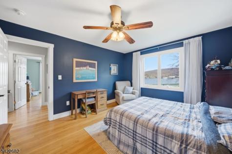 23 Edgemere Avenue Mount Arlington NJ 07856