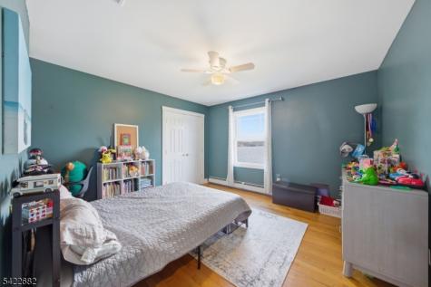 23 Edgemere Avenue Mount Arlington NJ 07856