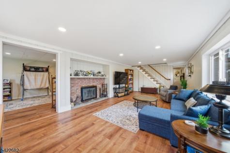 23 Edgemere Avenue Mount Arlington NJ 07856
