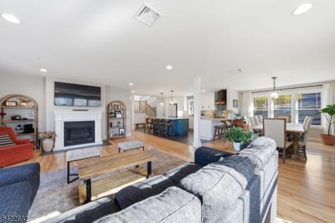 23 Edgemere Avenue Mount Arlington NJ 07856