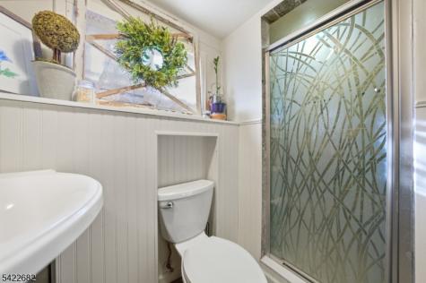 23 Edgemere Avenue Mount Arlington NJ 07856