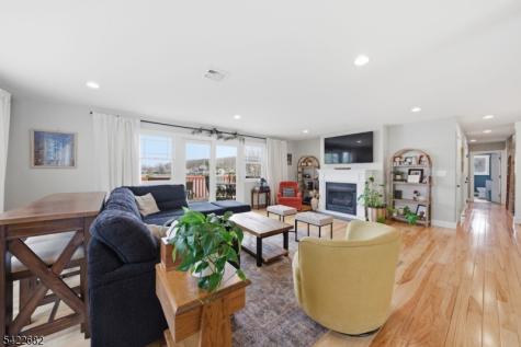 23 Edgemere Avenue Mount Arlington NJ 07856